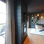 De La Vallée 6