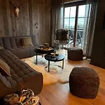 De La Vallée 6 * Érezée